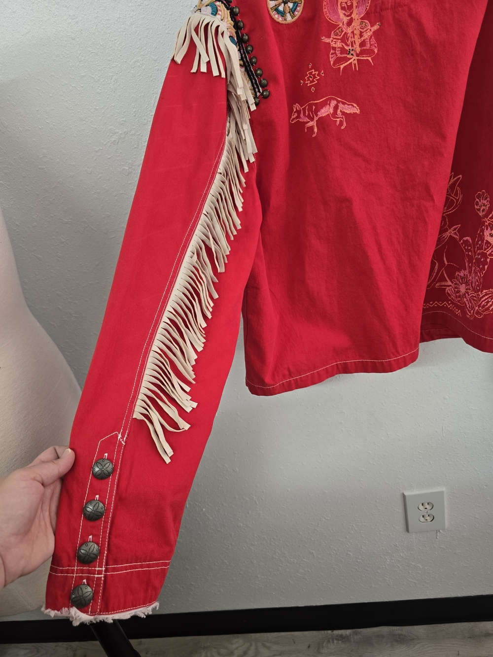 Double D Ranch Red Beaded Fringe Western Pictograph Zip Jacket Size 1X - Picture 13 of 15